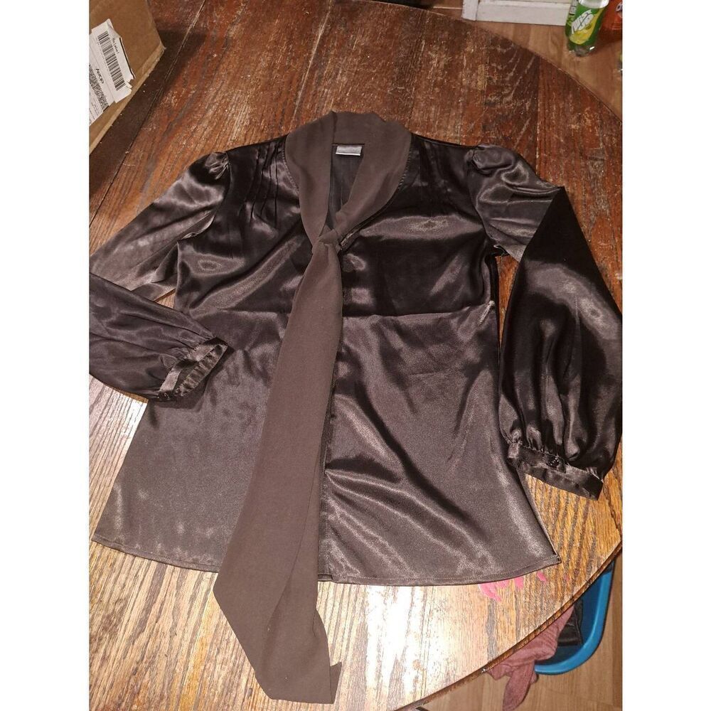 Small Size 4 Chicos 0 Brown Long Sleeve Tie Neck Button Front Blouse Shirt